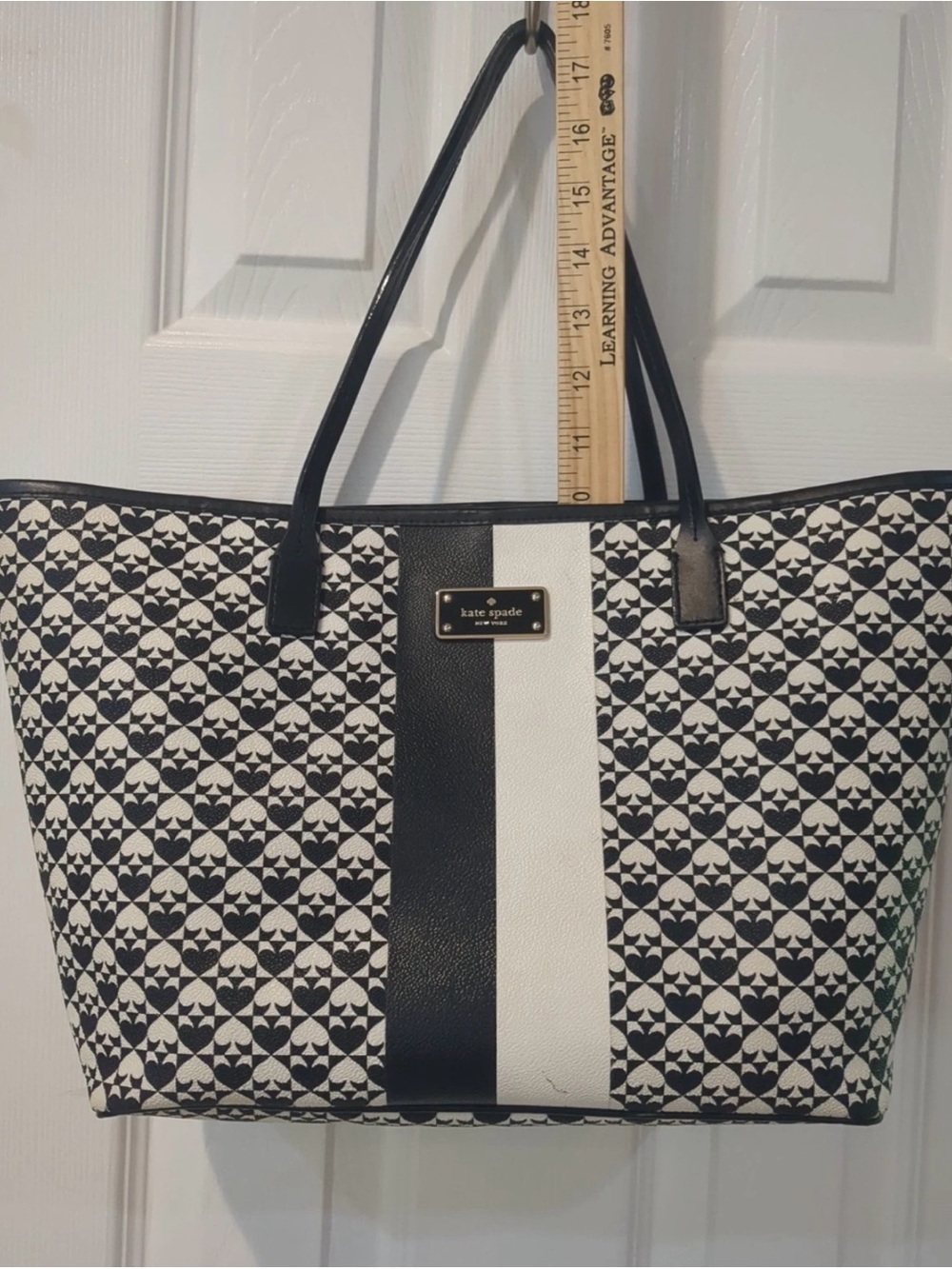 Kate Spade New York Penn Place Margareta Tote - Picture 4 of 7